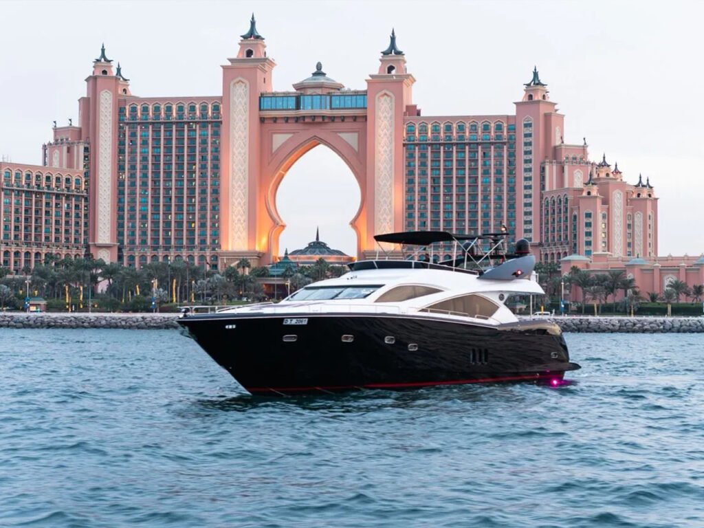 Yacht Rental Service Dubai