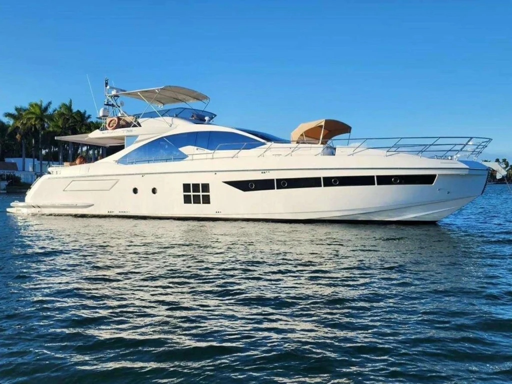 Yacht Rental Service Dubai
